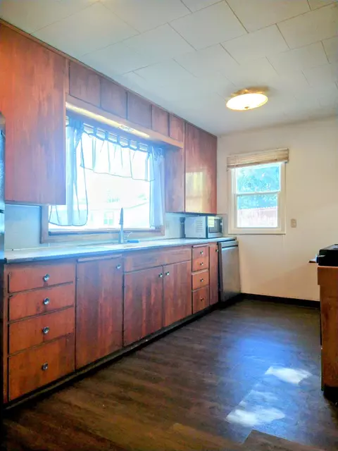 Kitchen - 215 N H St, Albion, WA 99102 photo 2 of 5