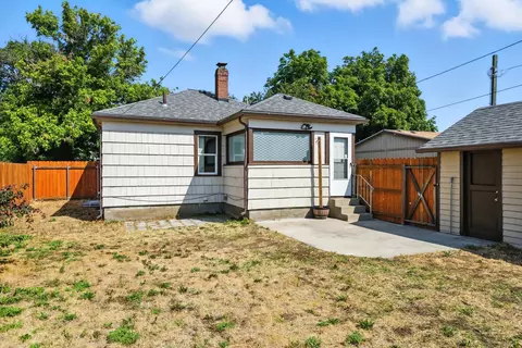 Exterior - 4914 E Commerce Ave, Spokane, WA 99212 photo 5 of 6