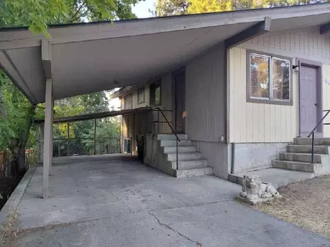 3907 E 8th Ave, Spokane, WA 99202 photo 2