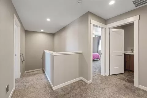 Entry Way - 4222 E 23rd Ave, Spokane, WA 99223 photo 2 of 2