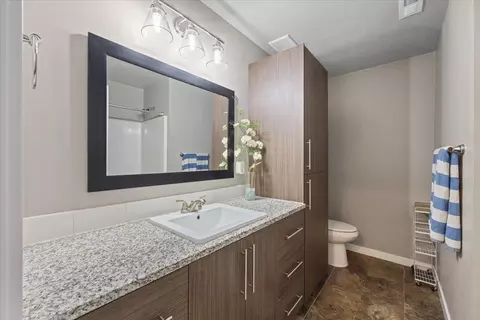 Bath - 4222 E 23rd Ave, Spokane, WA 99223 photo 4 of 4