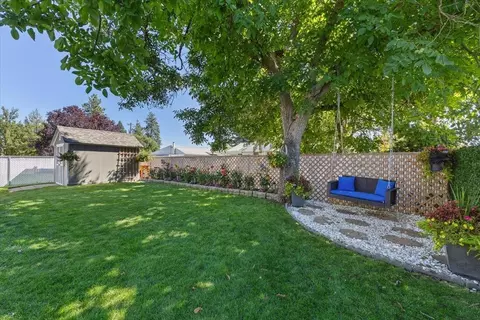 Exterior - 4222 E 23rd Ave, Spokane, WA 99223 photo 7 of 8