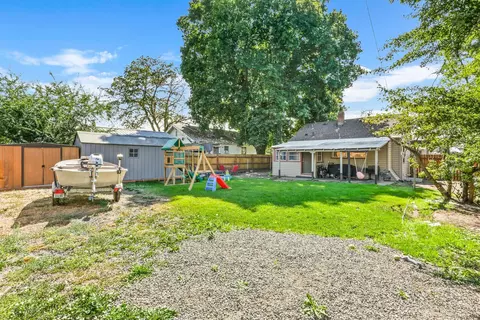1703 E Broad Ave, Spokane, WA 99207 photo 19
