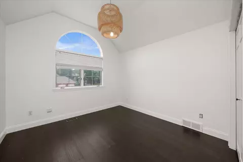 910 E Donegal Ave, Spokane, WA 99223 photo 40