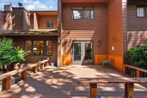 Exterior - 2102 E 30th Ave #2102, Spokane, WA 99203 photo 3 of 5