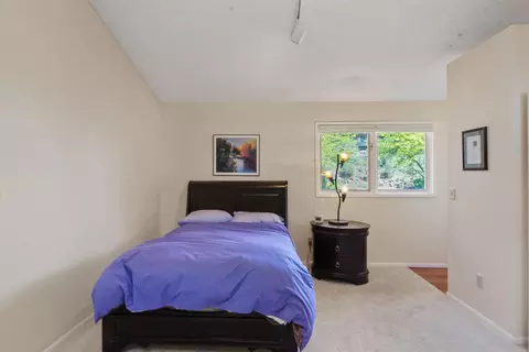 Bedroom - 2102 E 30th Ave #2102, Spokane, WA 99203 photo 1 of 2