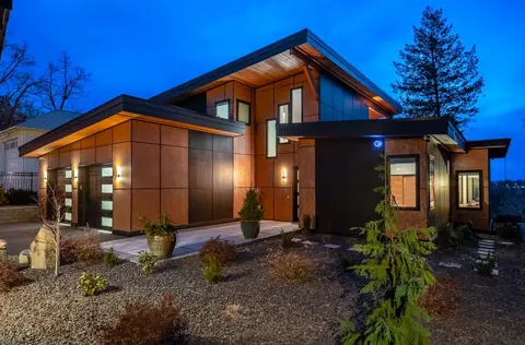 1747 N West Point Rd, Spokane, WA 99201