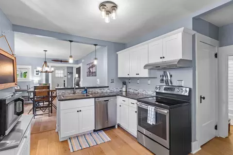 Kitchen - 1821 E 10th Ave, Spokane, WA 99202 photo 1 of 4