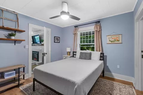 Bedroom - 1821 E 10th Ave, Spokane, WA 99202 photo 6 of 6