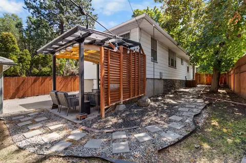 Exterior - 1821 E 10th Ave, Spokane, WA 99202 photo 5 of 9