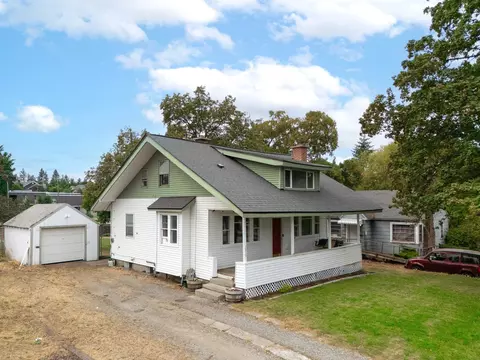 2818 E 33rd Ave, Spokane, WA 99223 photo 2