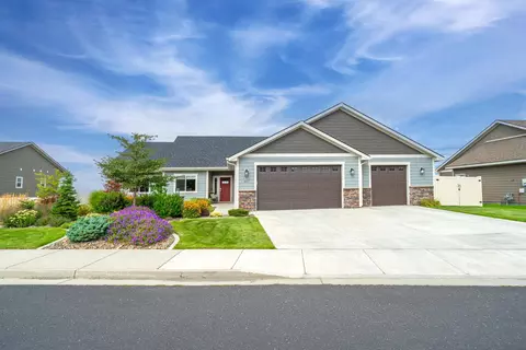 8611 N Upper Mayes Ln, Spokane, WA 99208