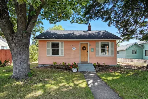 4914 N Elm St, Spokane, WA 99205
