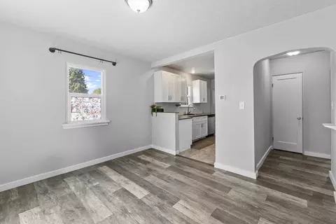 Entry Way - 1703 E Providence Ave, Spokane, WA 99207 photo 1 of 3