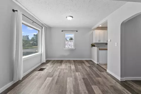 Living - 1703 E Providence Ave, Spokane, WA 99207 photo 3 of 6