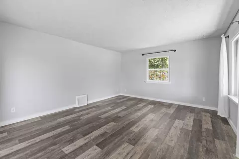 Living - 1703 E Providence Ave, Spokane, WA 99207 photo 1 of 6
