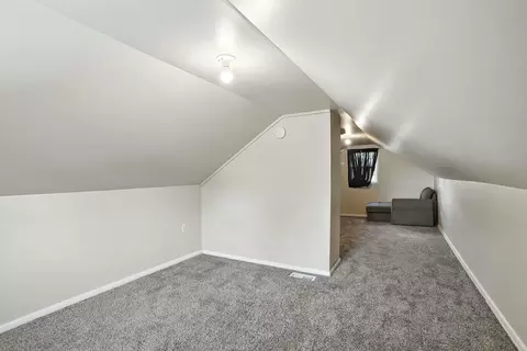 Bedroom - 2113 E Marshall Ave, Spokane, WA 99207 photo 4 of 4