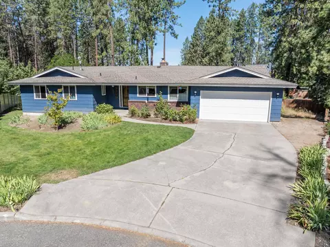 5220 W Pinedale Ct, Spokane, WA 99208