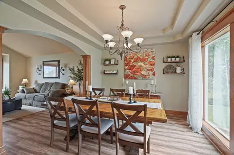 Dining - 813 E Westcrest Rd, Colbert, WA 99005 photo 2 of 3
