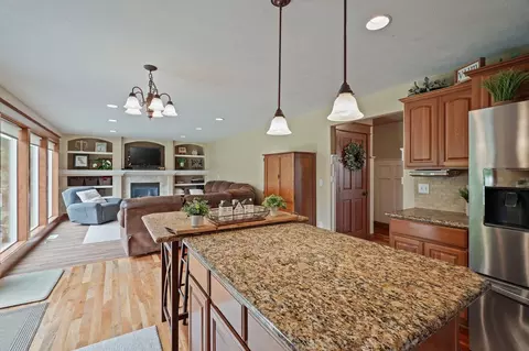 Kitchen - 813 E Westcrest Rd, Colbert, WA 99005 photo 3 of 5