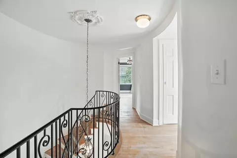 Entry Way - 310 E 13th Ave, Spokane, WA 99202 photo 5 of 5