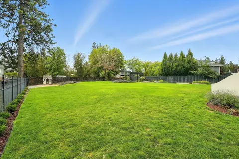 Exterior - 310 E 13th Ave, Spokane, WA 99202 photo 8 of 12