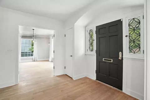 Entry Way - 310 E 13th Ave, Spokane, WA 99202 photo 1 of 5