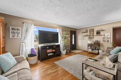 1518 E Sanson Ave, Spokane, WA 99207 photo 5