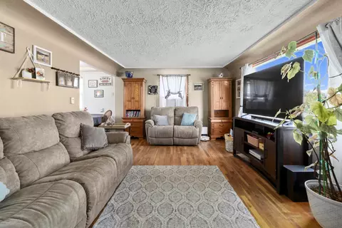 1518 E Sanson Ave, Spokane, WA 99207 photo 3