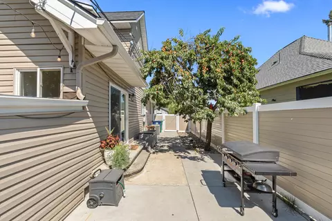 Exterior - 2018 E 5th Ave, Spokane, WA 99202 photo 6 of 13