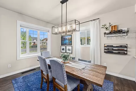 Dining - 2018 E 5th Ave, Spokane, WA 99202 photo 2 of 3