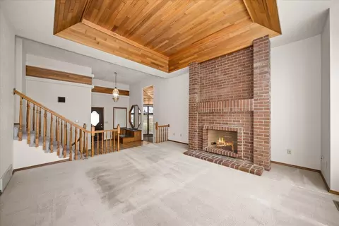 Living - 11910 E 33rd Ave, Spokane, WA 99206 photo 5 of 12
