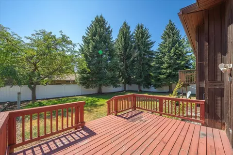 Exterior - 11910 E 33rd Ave, Spokane, WA 99206 photo 5 of 13