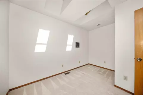 Bedroom - 11910 E 33rd Ave, Spokane, WA 99206 photo 1 of 3