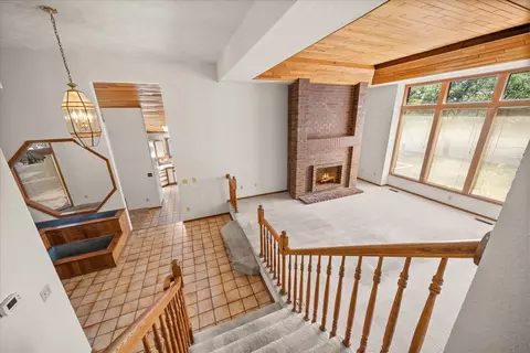Living - 11910 E 33rd Ave, Spokane, WA 99206 photo 2 of 12