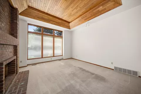 Living - 11910 E 33rd Ave, Spokane, WA 99206 photo 3 of 12