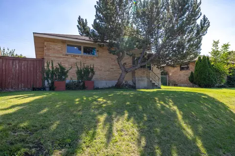 310 E Walton Ave, Spokane, WA 99207 photo 23
