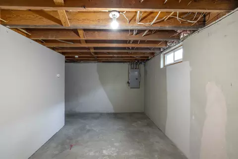 310 E Walton Ave, Spokane, WA 99207 photo 17