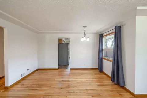 310 E Walton Ave, Spokane, WA 99207 photo 4