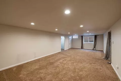 310 E Walton Ave, Spokane, WA 99207 photo 12