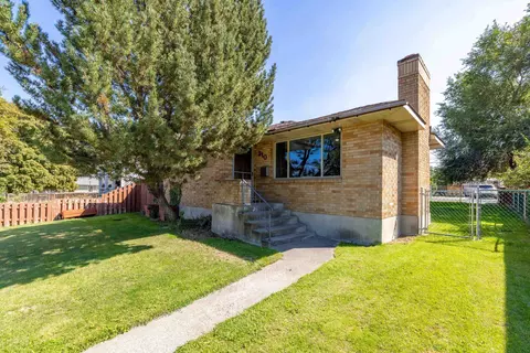 310 E Walton Ave, Spokane, WA 99207 photo 24