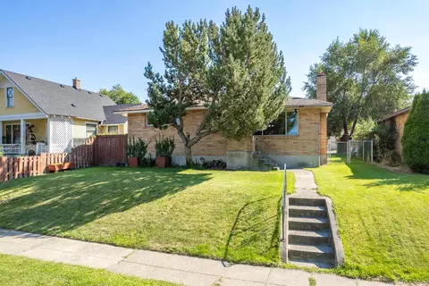 310 E Walton Ave, Spokane, WA 99207 photo 26