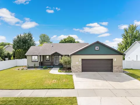 3518 S Woodlawn Dr, Spokane Valley, WA 99206