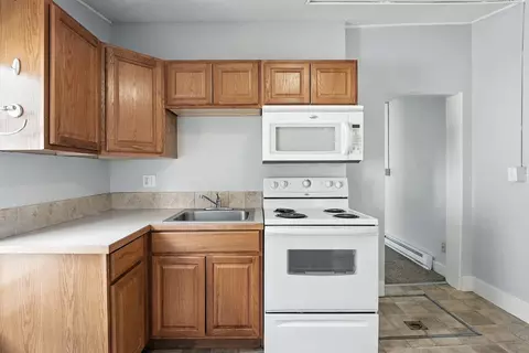 Kitchen - 2022 E Mallon Ave, Spokane, WA 99202 photo 2 of 2