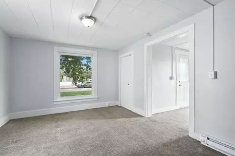 Living - 2022 E Mallon Ave, Spokane, WA 99202 photo 2 of 5