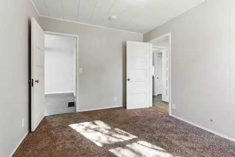 Bedroom - 2934 E Joseph St, Spokane, WA 99207 photo 2 of 6