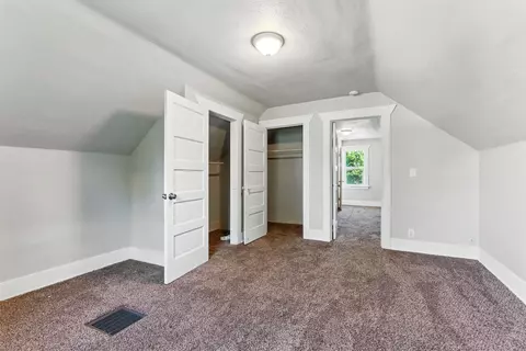 Bedroom - 2934 E Joseph St, Spokane, WA 99207 photo 6 of 6