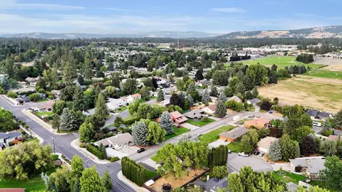 View/Area - 2202 E 50th Ave, Spokane, WA 99223 photo 5 of 10