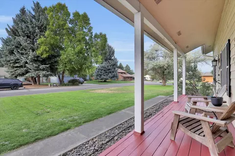 Exterior - 2202 E 50th Ave, Spokane, WA 99223 photo 2 of 9