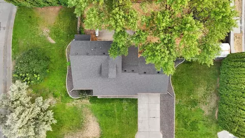 View/Area - 2202 E 50th Ave, Spokane, WA 99223 photo 1 of 10
